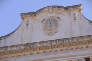 Caltanissetta - Palazzo provinciale - stemma